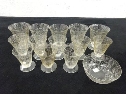 BACCARAT, Modèle Michel-Ange
- 6 verres à...