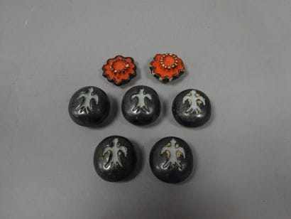 LINE VAUTRIN (1913-1997)
Lot de boutons en...