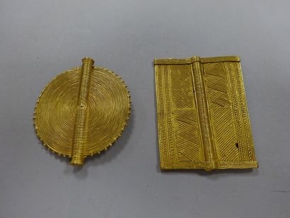 Débris de bijoux en or jaune (750).

Poids...