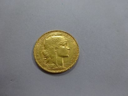 FRANCE

1 pièce de 20 francs or, 1910,

Poids...