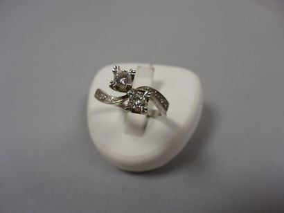 Bague Toi et Moi en or gris (750), ornée...
