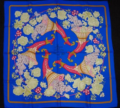 HERMES Paris
Carré en twill de soie imprimé,...