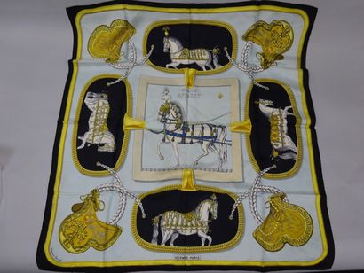 HERMES Paris
Carré en twill de soie imprimé,...
