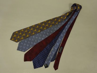 LANVIN, LANCEL, BURBERRY, Victor LAURENT.
Lot...