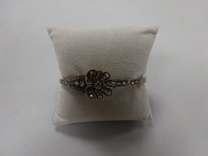 Bracelet jonc ouvrant en or jaune (750) et...