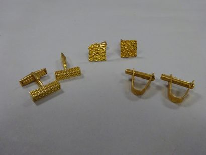Trois paires de boutons de manchettes en...