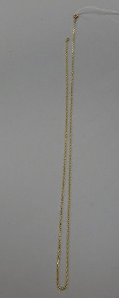 Chaine de cou maille forçat en or jaune (750).

Poids...