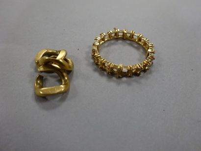 Débris d'or jaune (min 375).

Poids : 5,3...
