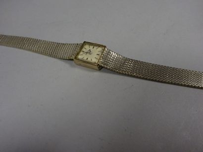 OMEGA
Montre bracelet de dame en or gris...