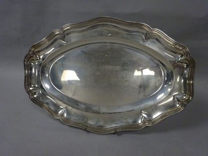 Grand plat ovale en argent (925) à bords...