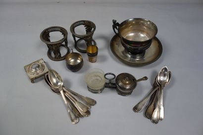 Lot d'objets en argent (925) dont :
- 2 petits...