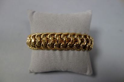 Bracelet en or jaune (750) à maillons entrelacés,...