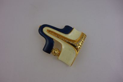 PIERRE CARDIN
Broche de forme libre en métal...