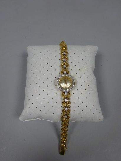 LONGINES
Montre bracelet de dame en or jaune...