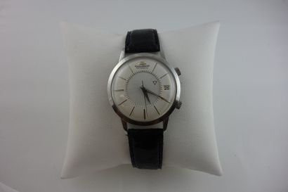 JAEGER LE COULTRE
Modèle Mémovox

Montre...