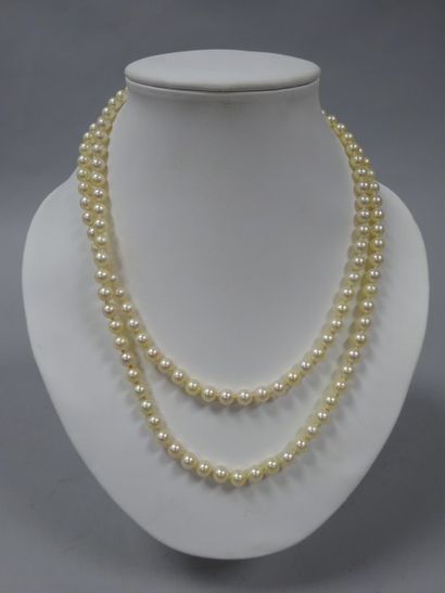 Collier à double rang choker de perles de...