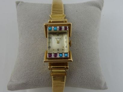 FLORUS
Montre bracelet de dame en or jaune...