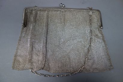 Sac du soir en métal, fermoir orné de cabochons...