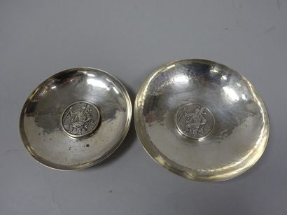 ALLEMAGNE

Deux coupelles en argent (835)...