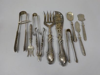 Lot de pièces de service en argent et argent...