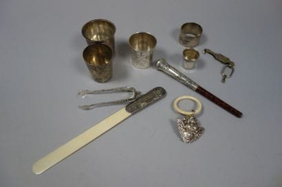Lot de pièces en argent (925) comprenant:...