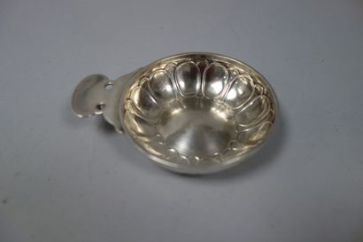 PUIFORCAT pour CARTIER 
Tastevin en argent...