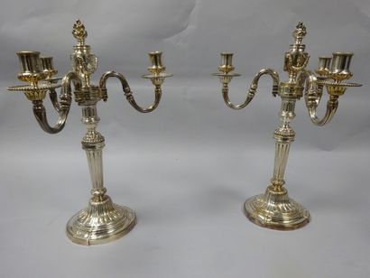 BOIN-TABURET
Paire de candélabres à trois...