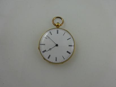 Montre de col en or jaune (750). Revers chiffré....