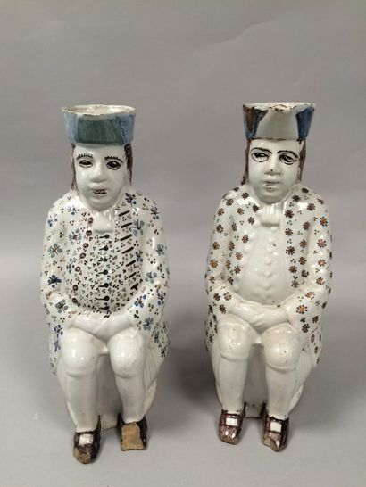 NORD

Deux pichets anthropomorphes dit Jacquot...