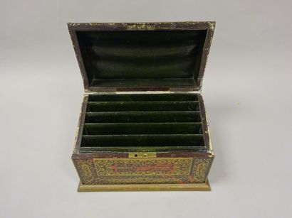 Boîte à courrier à décor en marqueterie de...