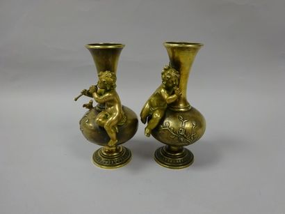 D'après Sylvain KINSBURGER (1855-1935)


Paire...