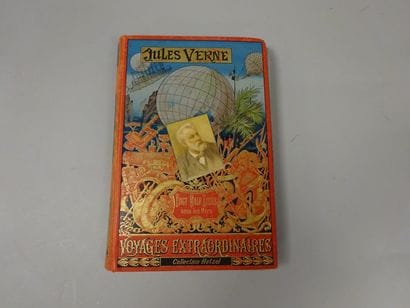 VERNE (Jules). VINGT MILLE LIEUES SOUS LES...