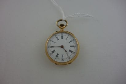 Montre de col en or jaune (750). 

Cache...