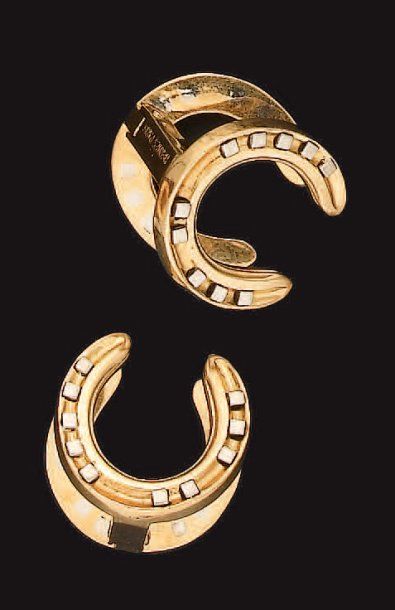 HERMES Paire de boutons de manchettes en...