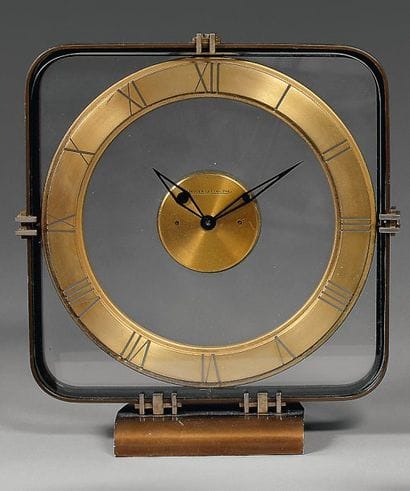 JAEGER LECOULTRE vers 1940. (provenance diverse)...