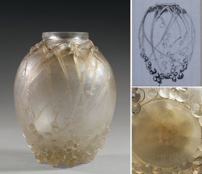René LALIQUE (1860-1945)
Vase 