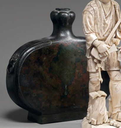 Vase gourde à col 