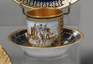 SEVRES (dans le genre de)
Tasse litron et...