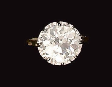 Bague en platine et or gris sertie d'un diamant...