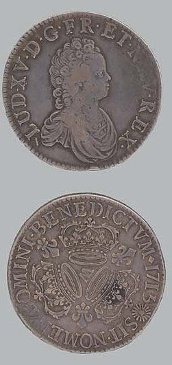 LOUIS XV (1715-1774)
Ecu aux 3 couronnes....