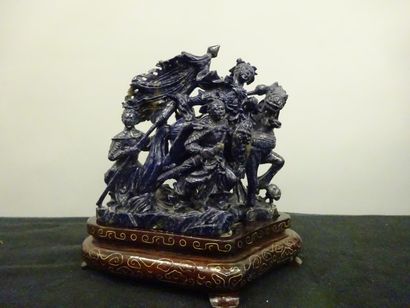 CHINE

Groupe en lapis lazuli sculpté à décor...