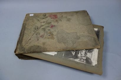 Album de cartes postales du début du XXème...