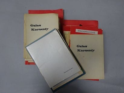 Ensemble de programmes de théâtre, années...