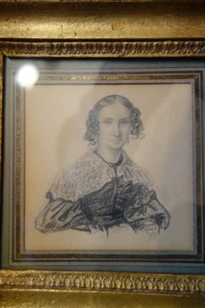 École du XIXème siècle
Portrait d'une élégante...