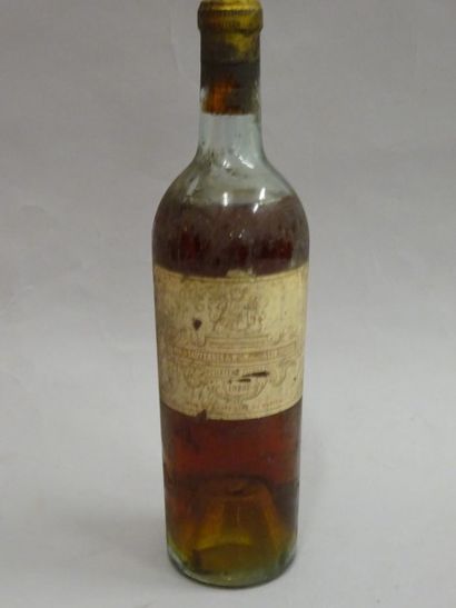 Château FILHOT

1 bouteille, 1928. 

Niveau...