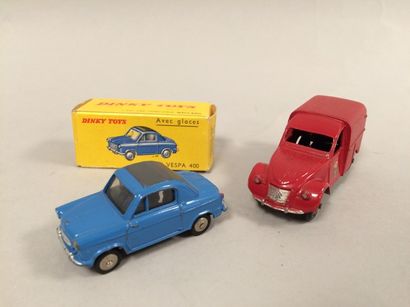 DINKY TOYS

Lot comprenant :

- 529 / 2 CV...