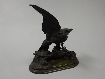 D'après Jules MOIGNIEZ (1835-1894) 
Le rapace....