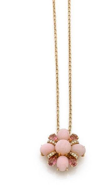 CHANEL, Cabochons pastel


Chaîne de cou...