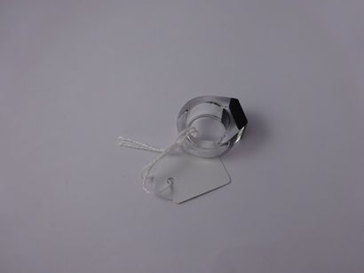 BACCARAT


Bague en cristal à décor d'un...