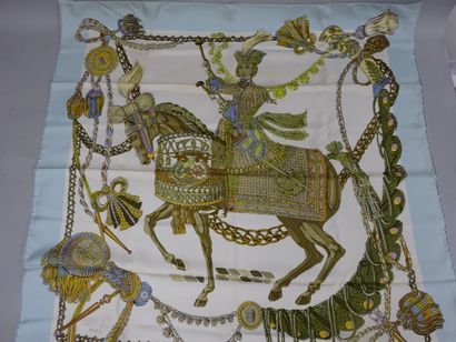 HERMES Paris


Carré en soie à motif de cavalier...